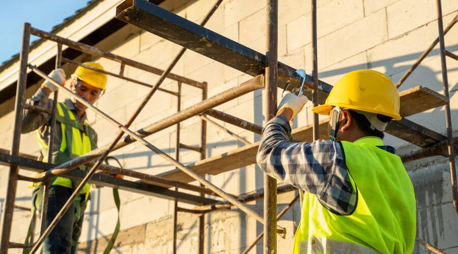 Professional fairlawn roofing services in Knott, TX